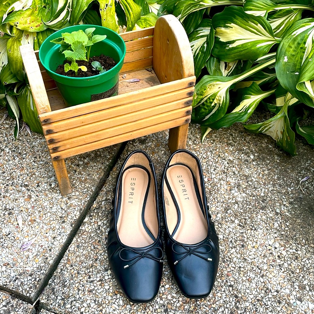 ESPRIT Black Ballet flats